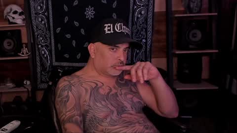 Snapshot of smokey915 chatting on 12.25.24 Smokey915 online show from 12.25.24