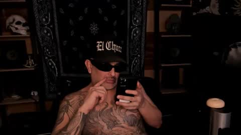 Snapshot of smokey915 chatting on 12.27.24 Smokey915 online show from 12.27.24