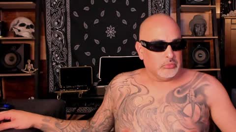 Snapshot of smokey915 chatting on 01.09.25 Smokey915 online show from 01.09.25