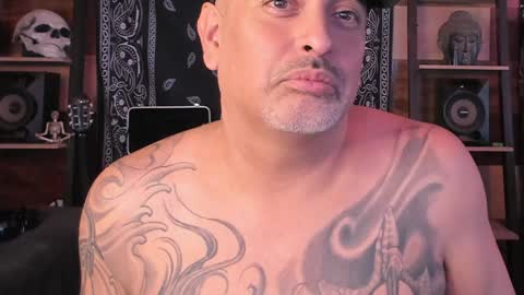 Snapshot of smokey915 chatting on 01.10.25 Smokey915 online show from 01.10.25