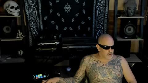 Snapshot of smokey915 chatting on 01.14.25 Smokey915 online show from 01.14.25