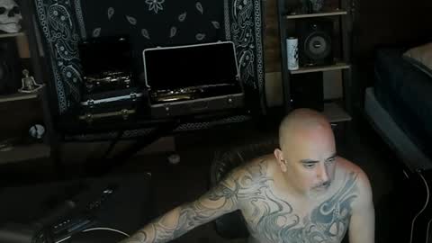 Snapshot of smokey915 chatting on 01.15.25 Smokey915 online show from 01.15.25