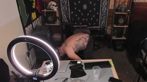 Snapshot of smokey915 chatting on 01.24.25 Smokey915 online show from 01.24.25