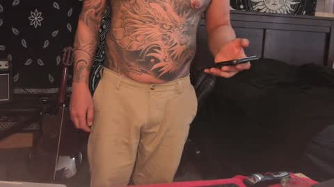 Snapshot of smokey915 chatting on 02.07.25 Smokey915 online show from 02.07.25