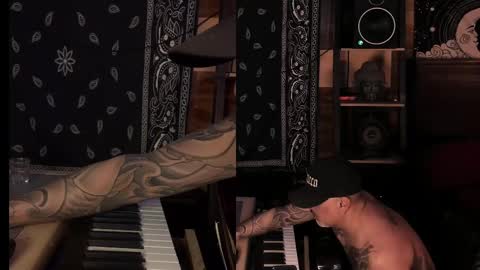 Snapshot of smokey915 chatting on 02.23.25 Smokey915 online show from 02.23.25