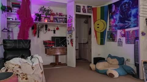 Snapshot of smokihippi chatting on 11.21.25 Big Dawg online show from 11.21.25