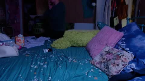 DIAN dee-ann online show from 12.02.24