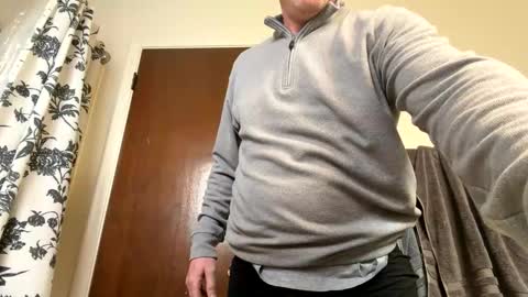 Snapshot of smooth810 chatting on 04.01.26 smooth810 online show from 04.01.26