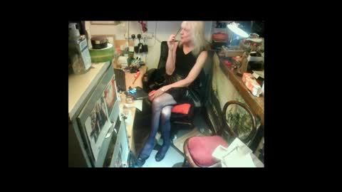 Snapshot of smurfingo99 chatting on 11.21.25 mish online show from 11.21.25