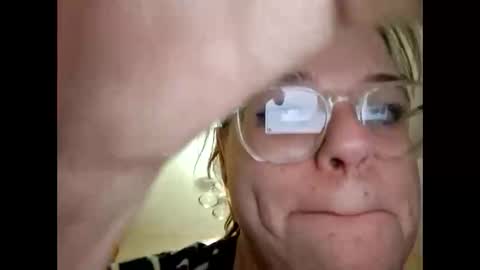 Snapshot of snapperzapper95 chatting on 01.15.26 snapperzapper95 online show from 01.15.26