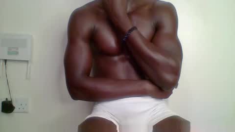 Snapshot of sneaky_link2 chatting on 02.21.25 papi online show from 02.21.25