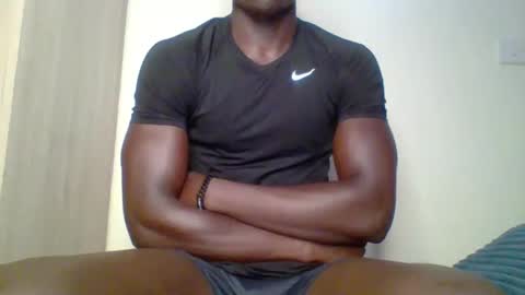 Snapshot of sneaky_link2 chatting on 02.21.25 papi online show from 02.21.25