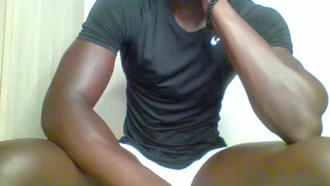 Snapshot of sneaky_link2 chatting on 02.22.25 papi online show from 02.22.25