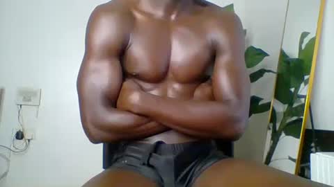 Snapshot of sneaky_link2 chatting on 10.30.25 papi online show from 10.30.25