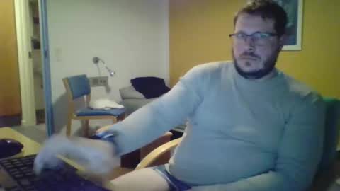 Snapshot of snebolden chatting on 01.13.25 snebolden online show from 01.13.25