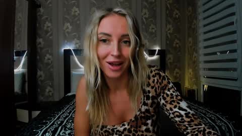 Sneja online show from 12.29.24