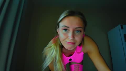 Sneja online show from 02.27.25