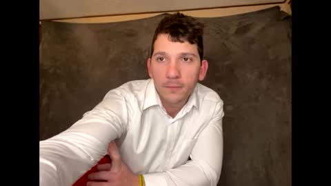 Snapshot of snoochiepoochies chatting on 01.18.25 Will Rex online show from 01.18.25