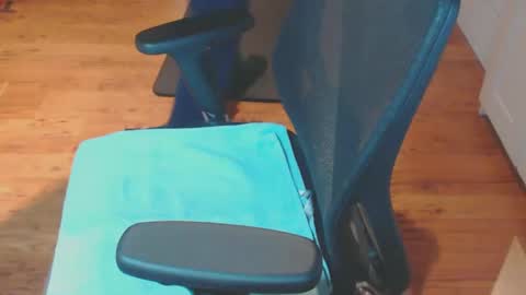 Snapshot of snooze85 chatting on 02.06.25 Cbt-Slave online show from 02.06.25