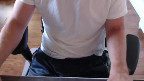 Snapshot of snooze85 chatting on 07.29.26 Cbt-Slave online show from 07.29.26