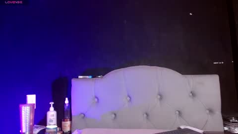 IG     OF red moonn online show from 06.25.26