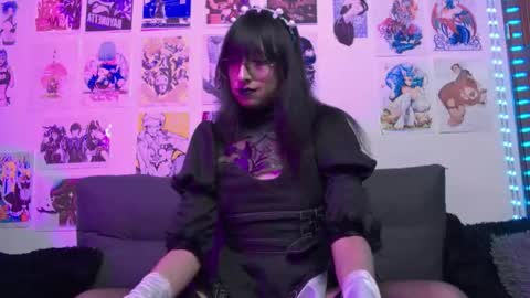 Snapshot of snowblack_ chatting on 12.30.24 Snow and Bubble online show from 12.30.24