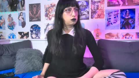 Snapshot of snowblack_ chatting on 10.28.25 Snow and Bubble online show from 10.28.25