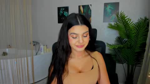 snowingwinter online show from 02.12.25