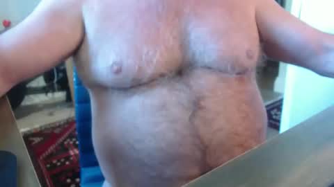 Snapshot of snudge432 chatting on 09.29.25 snudge432 online show from 09.29.25