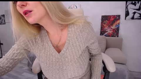 Monna online show from 01.08.25