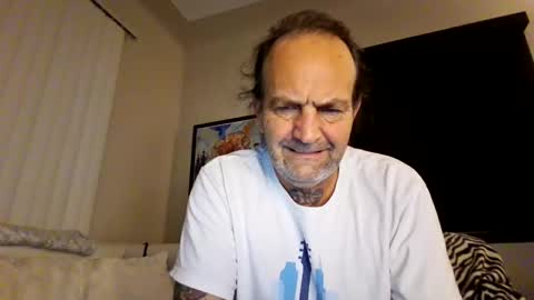 Snapshot of sofaking9 chatting on 12.28.24 MicroAngelo online show from 12.28.24