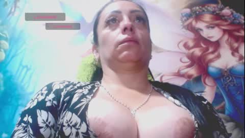 Snapshot of soffi_ruiz chatting on 01.28.25 soffi_ruiz online show from 01.28.25