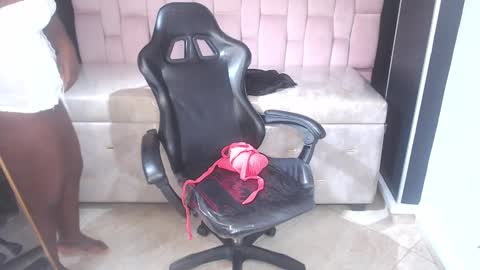 soffia_b online show from 09.23.25