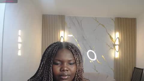 soffia_b online show from 10.05.25