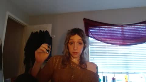 Lilytea online show from 10.31.25