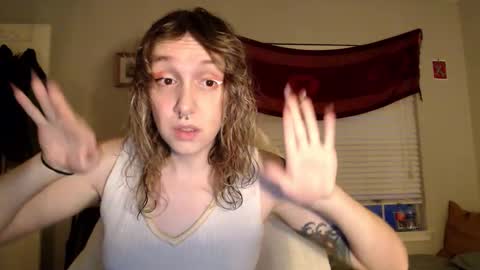 Lilytea online show from 11.30.25