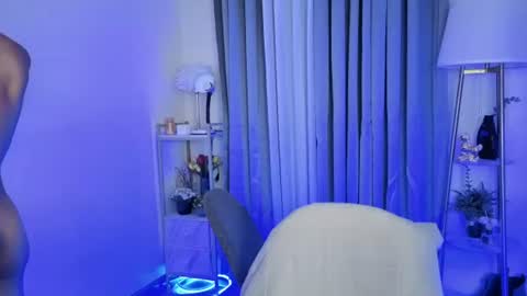 sofhia_love online show from 06.18.26