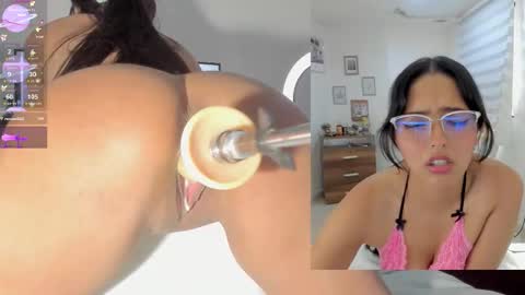 Snapshot of sofi__velez_ chatting on 11.08.25 Sofi online show from 11.08.25