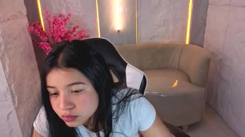 Snapshot of sofi_adams_tx chatting on 12.04.25 Online 800 to 1400 online show from 12.04.25