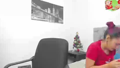 Snapshot of sofi_and_santy chatting on 01.06.26 SOFI AND SANTY online show from 01.06.26