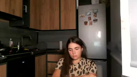 Sofi online show from 07.08.26