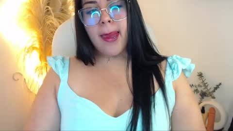 Snapshot of sofi_lennox chatting on 08.03.26 Sofi online show from 08.03.26