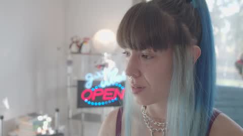 Sofi Mora online show from 12.30.24