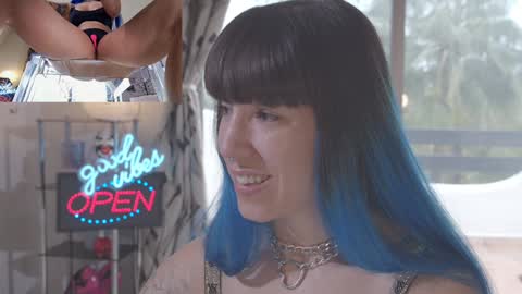 Sofi Mora online show from 03.09.25