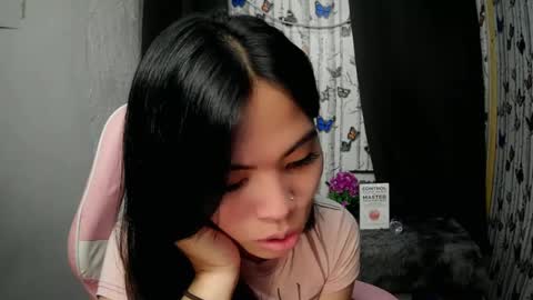 Snapshot of sofia_ava24 chatting on 06.19.26 Chady online show from 06.19.26