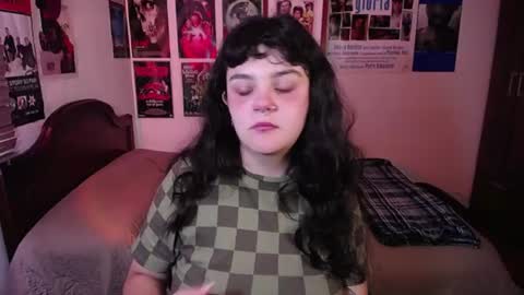 Snapshot of sofia_coolle chatting on 07.27.26 Sofi online show from 07.27.26