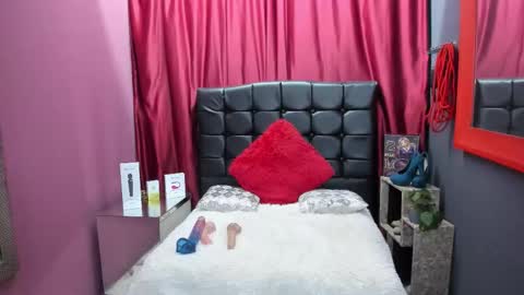 Miss Sofi online show from 02.21.26