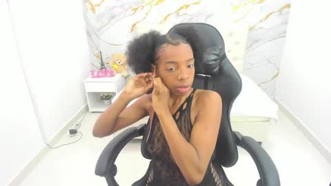 Snapshot of sofia_echeverri chatting on 05.19.26 sofia_echeverri online show from 05.19.26