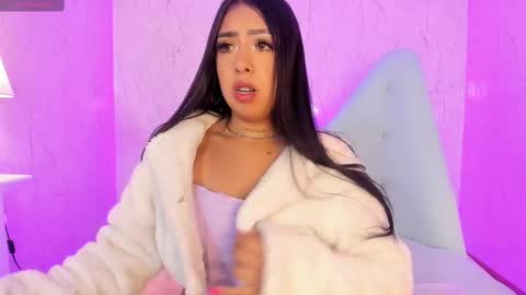 Sofia fantasyy  Online 0700 to 1400 gmt-5 online show from 03.07.25