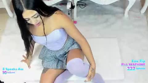 Sofia fantasyy  Online 0700 to 1400 gmt-5 online show from 06.17.26